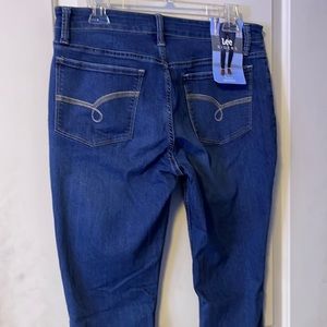 LEE Riders Midrise Skinny NWT 12M distressed JEANS
